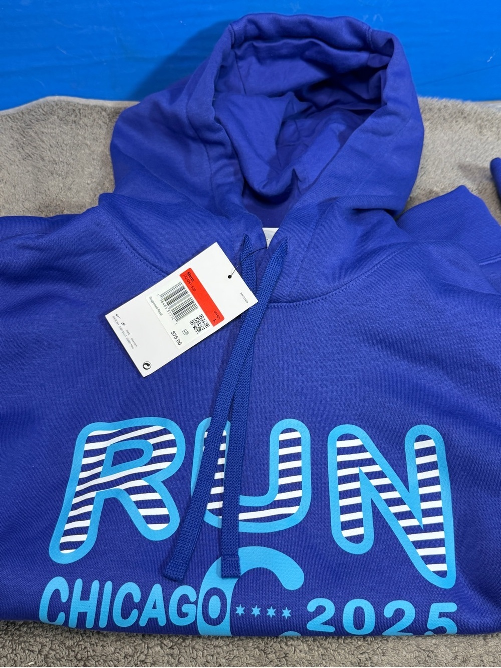 Nike sportswear club
Brand new